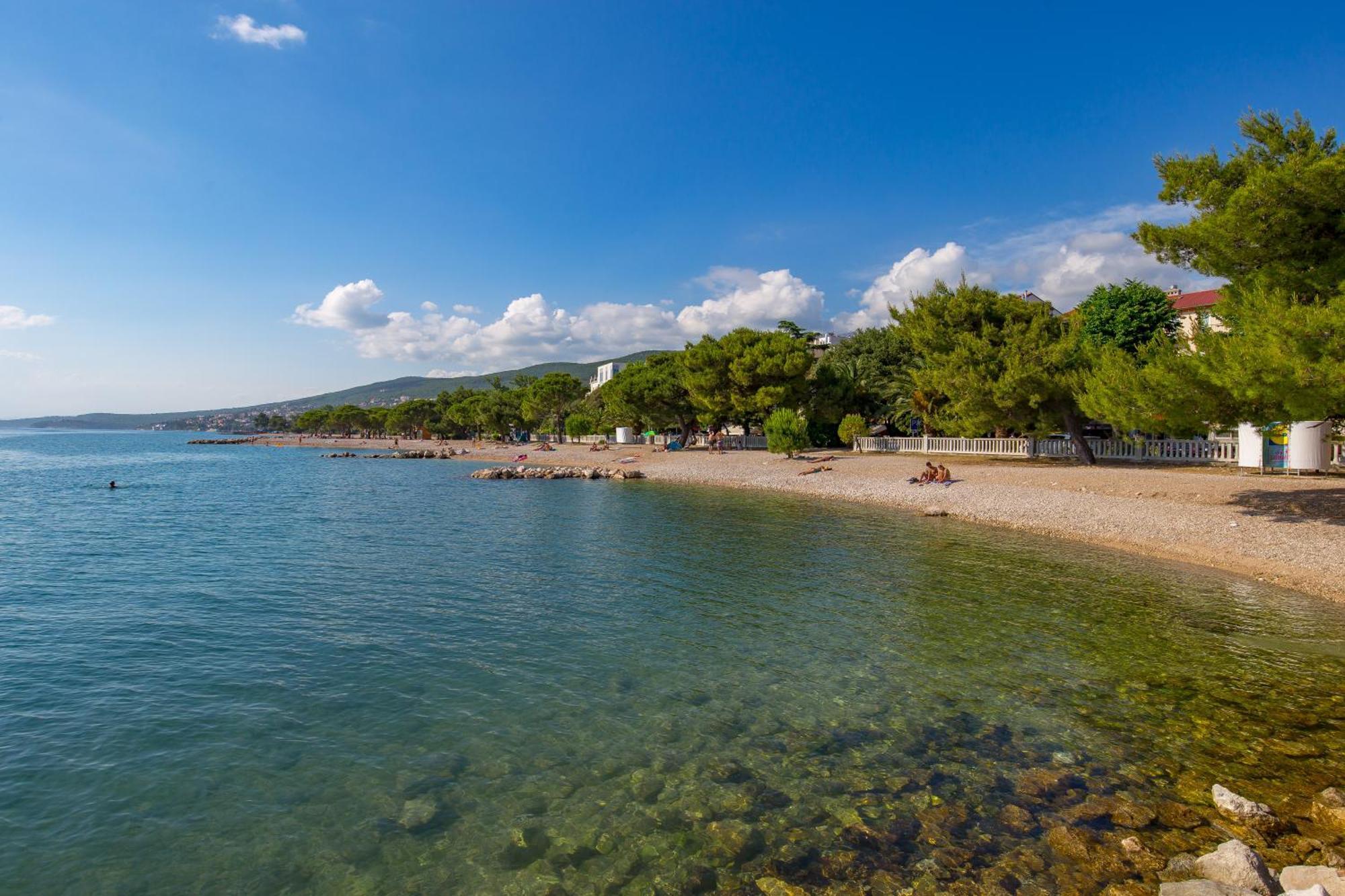Apartmani Dogas Crikvenica Chambre photo
